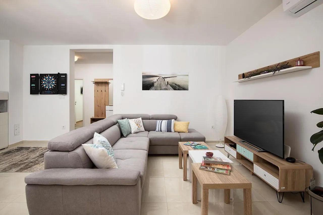 Apartment J&E Medulin Croatia